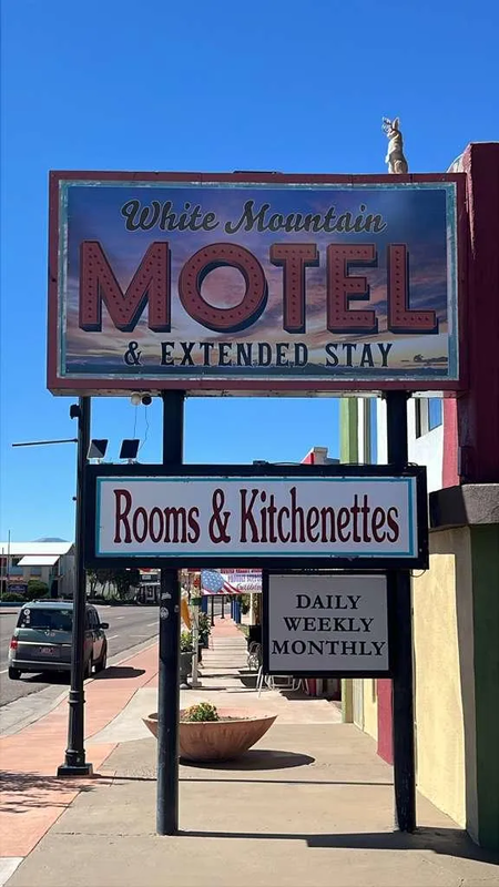 White Mountain Motel, Springerville, AZ